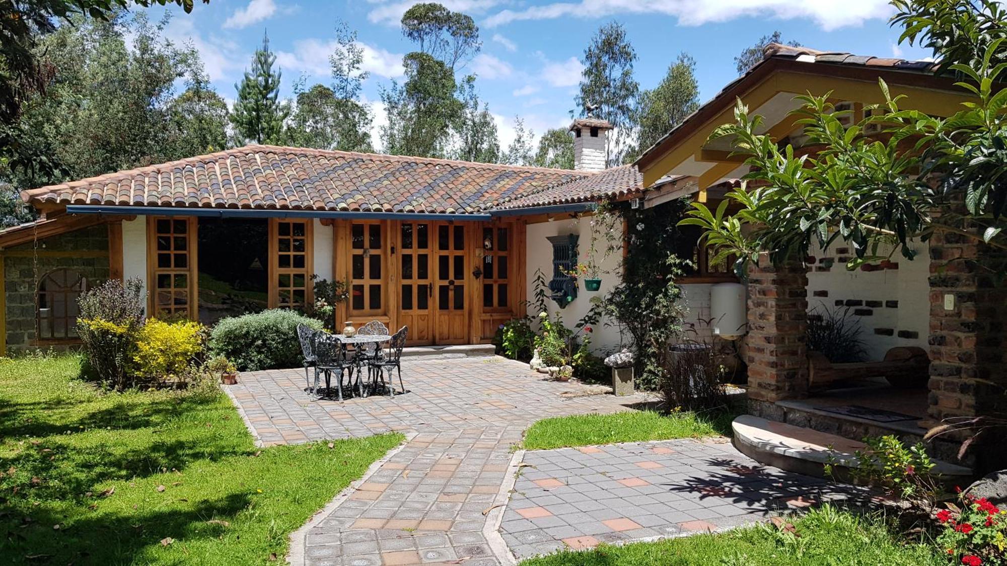 Hacienda Jimenita Wildlife Reserve Puembo Exterior photo